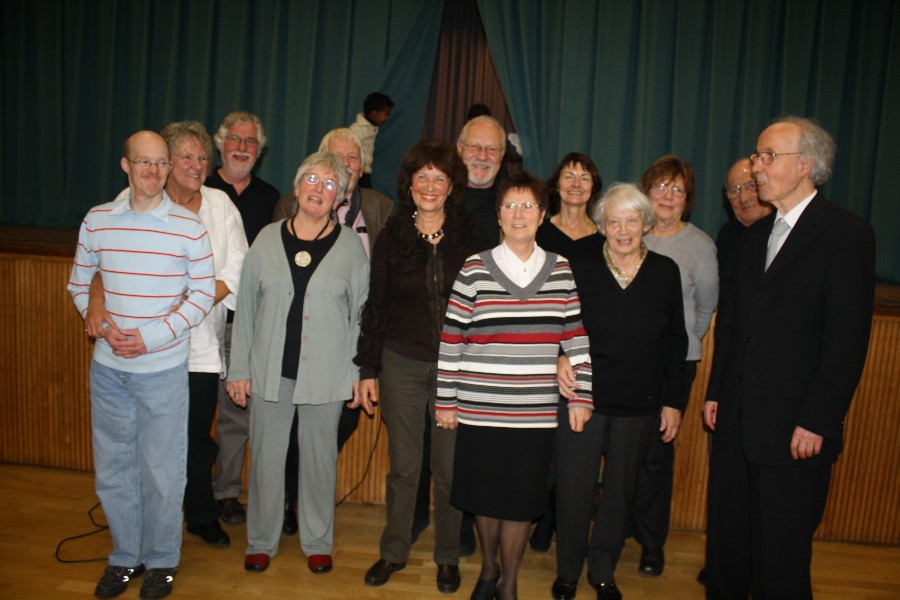 ../Images/Feiern in Hofheim Kirche 07.12.08 123.jpg